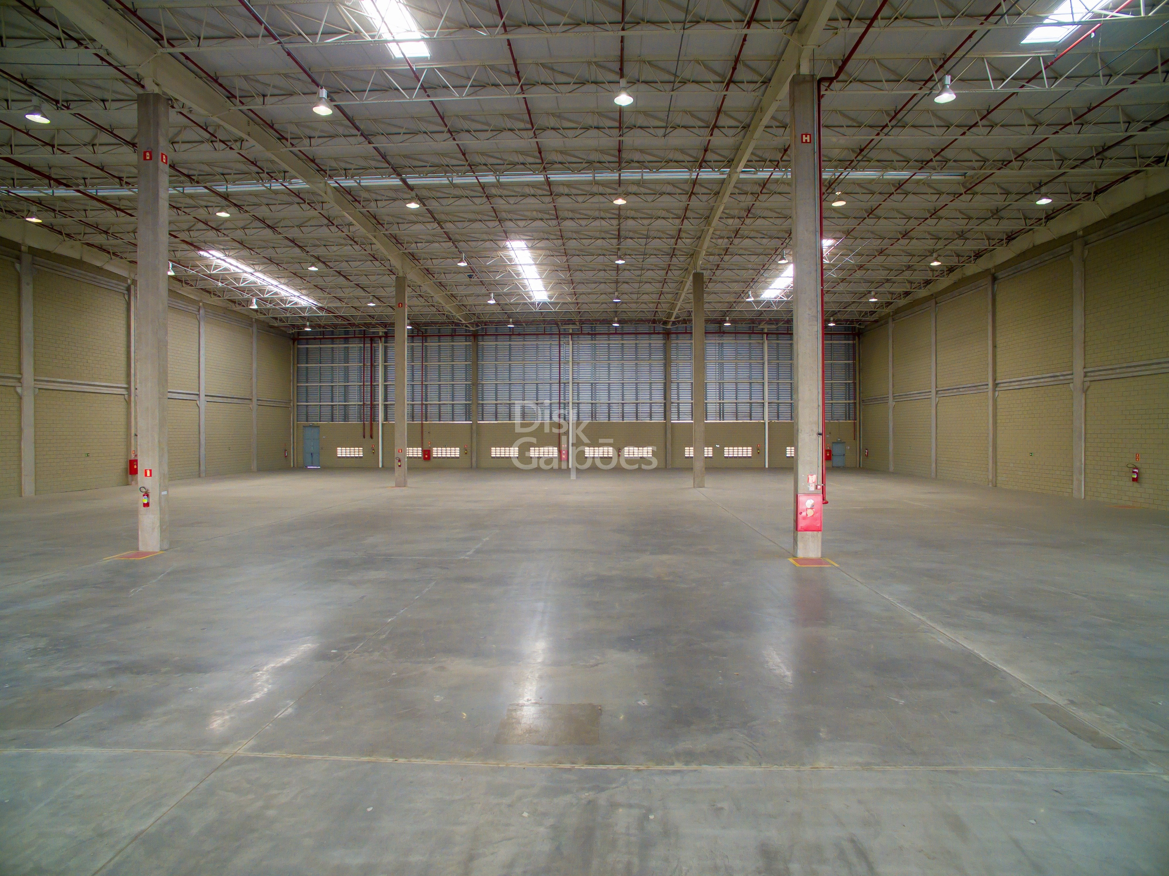 Galpão em Condomínio para locação – Distrito Industrial