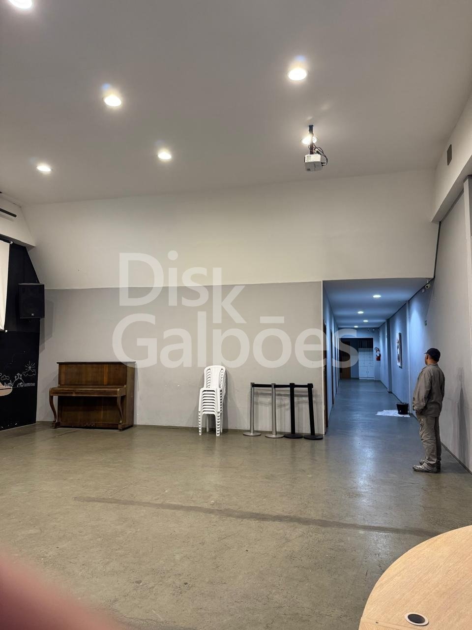 Galpão Comercial para locação – Centro