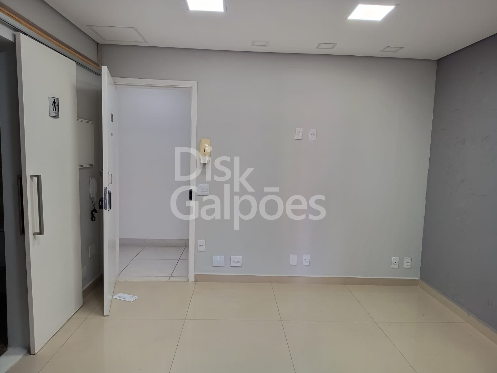 Sala Comercial para locação – Centro