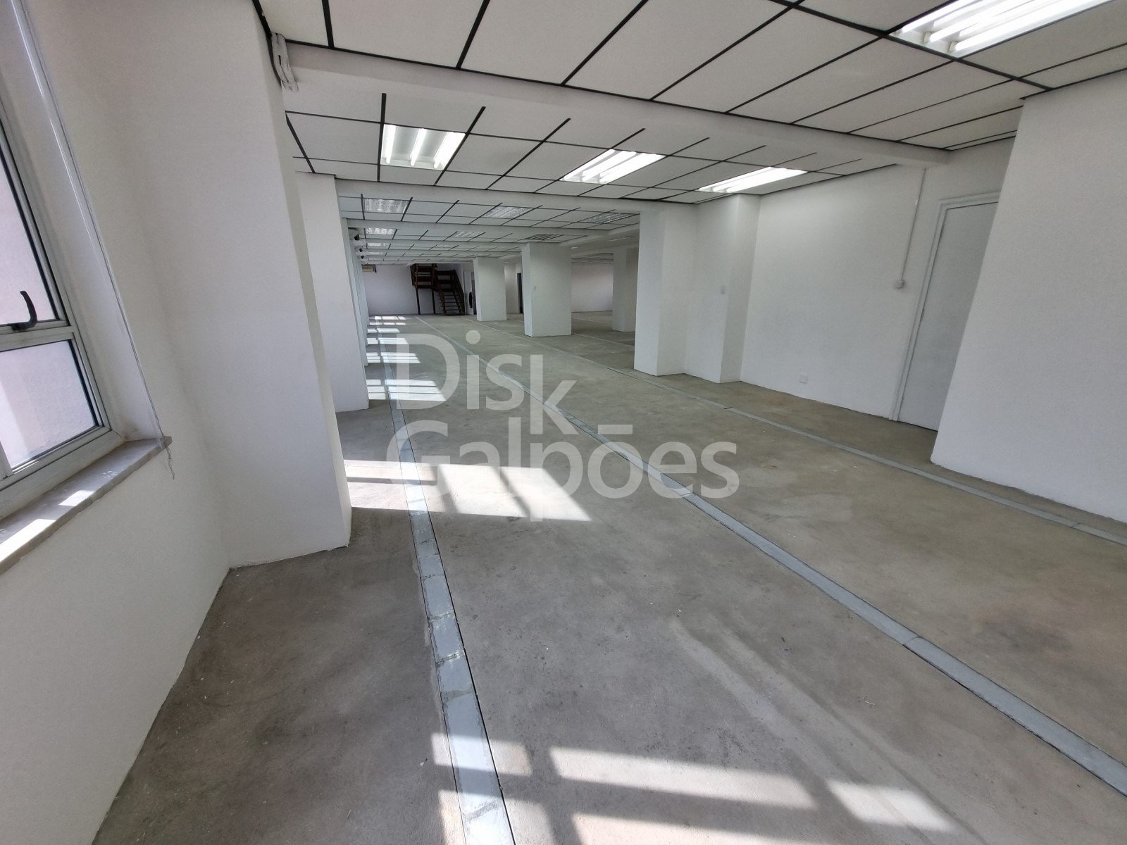 Sala e Conjunto para locação – Centro