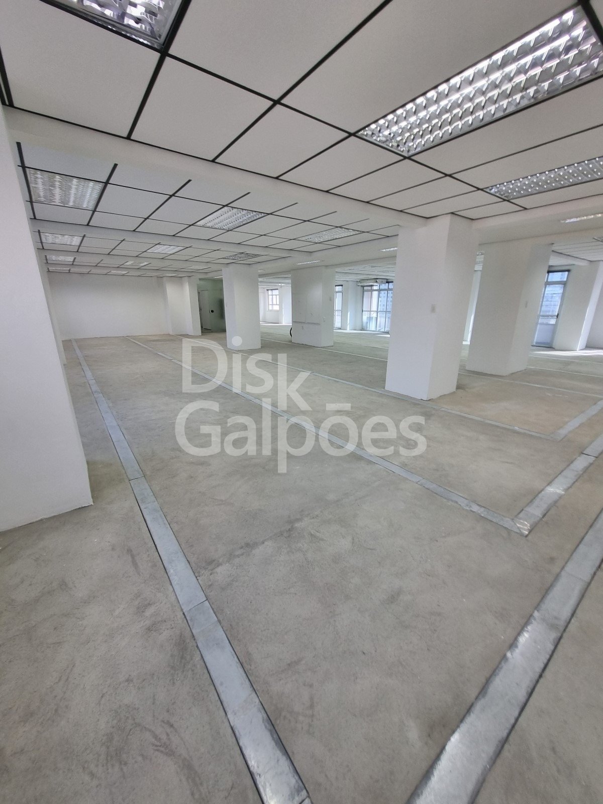 Sala e Conjunto para locação – Centro