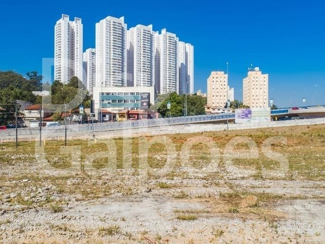 Terrenos e Áreas para locação – Centro