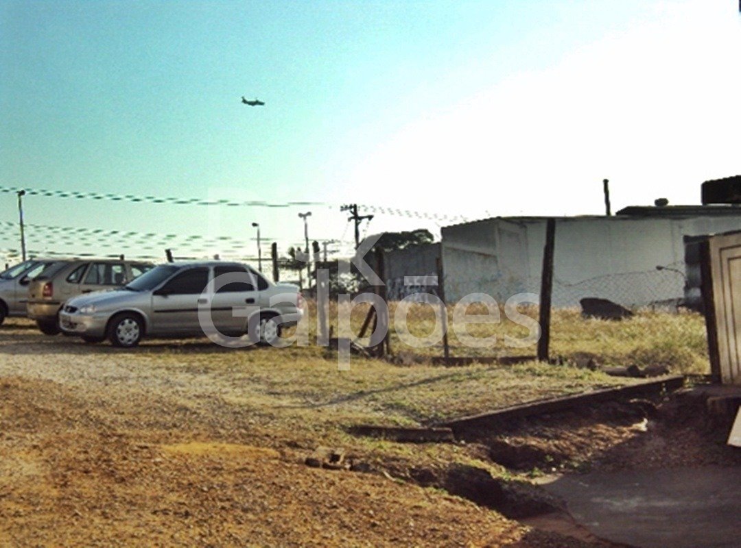 Terrenos e Áreas a venda – Piraporinha
