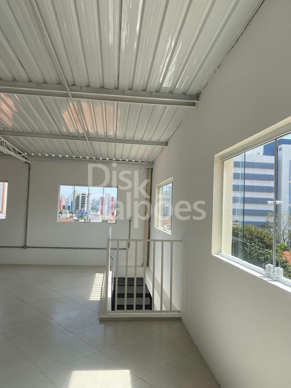 Prédio para locação e venda – Chácara Santo Antônio (Zona Sul)