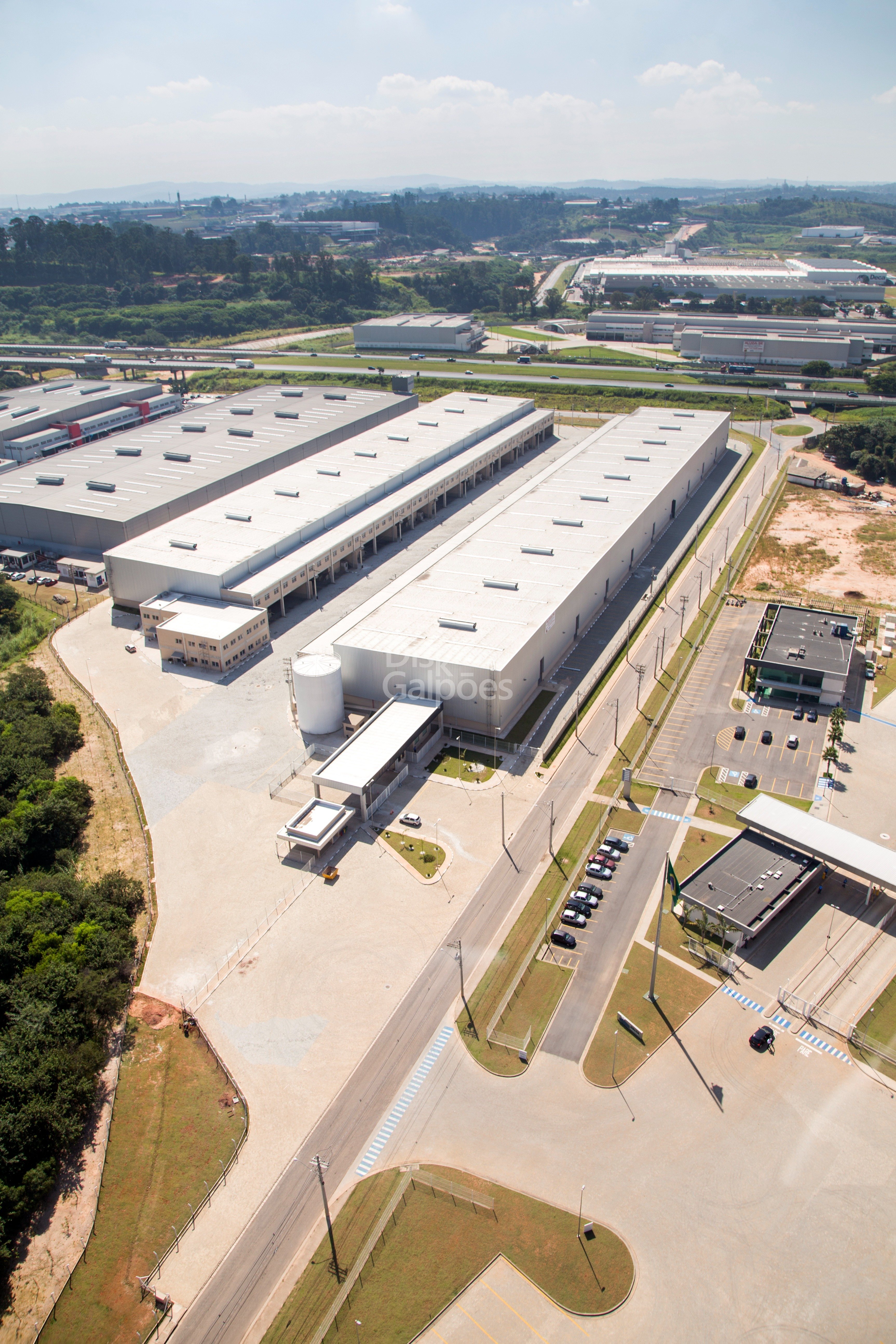 Galpão em Condomínio para locação – Vila das Hortências