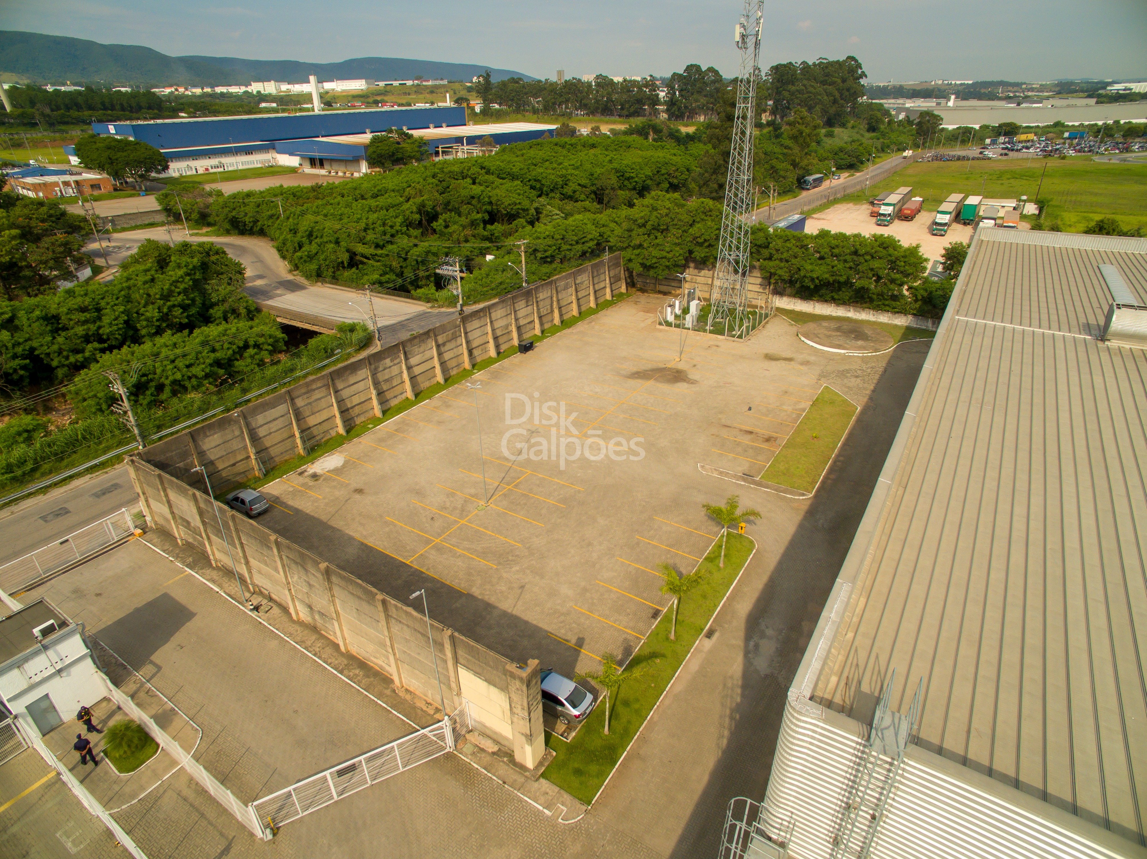 Galpão em Condomínio para locação – Distrito Industrial