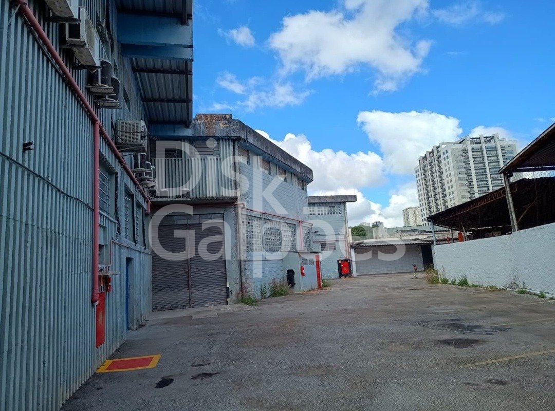Galpão Industrial para locação – Centro