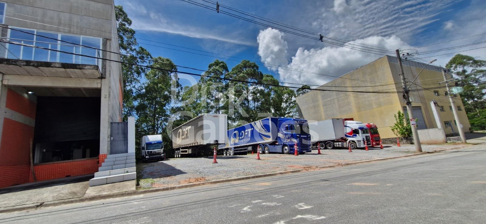 Terrenos e Áreas a venda – Jardim Helena Maria