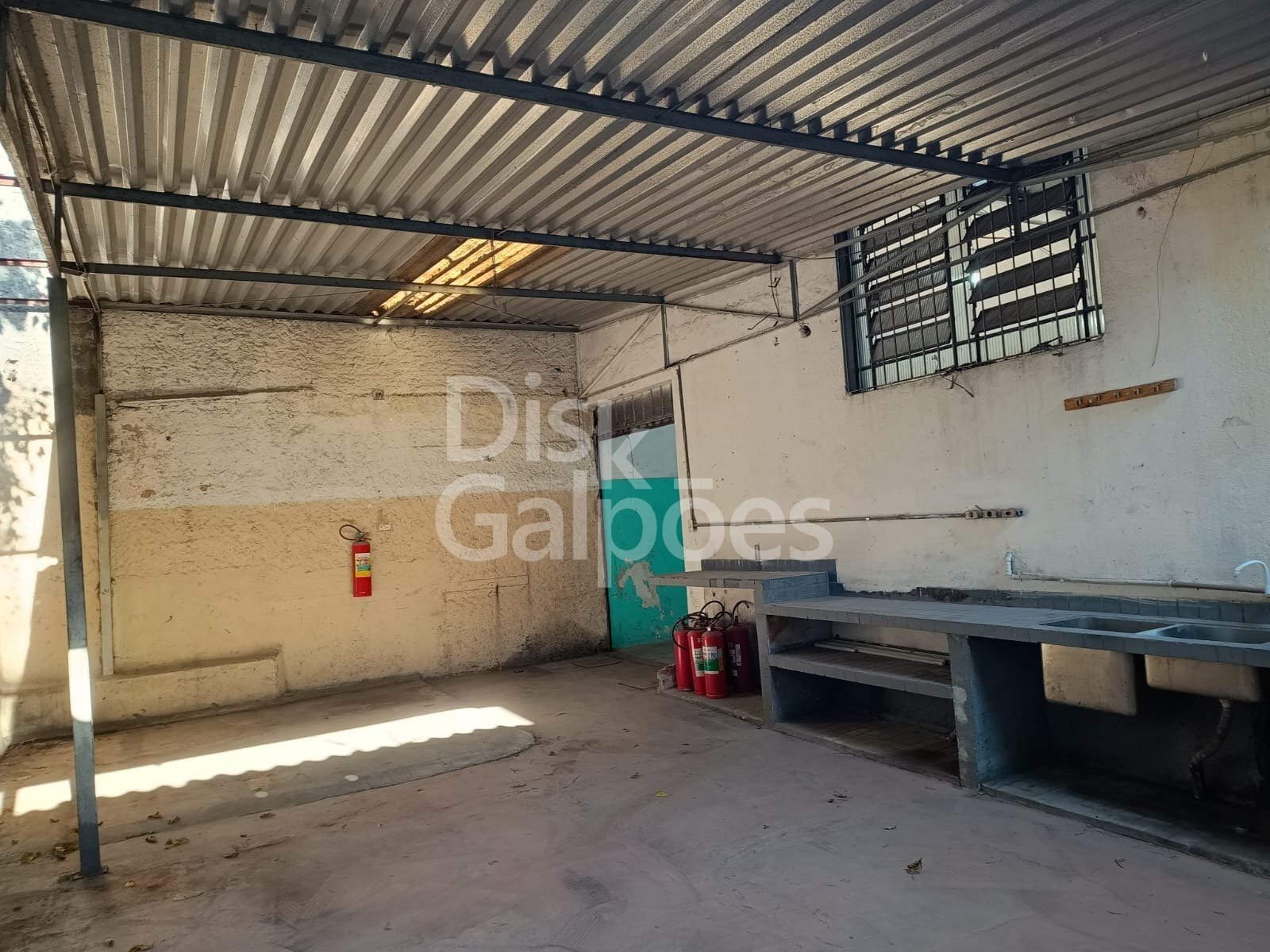 Galpão Industrial para locação – Canhema