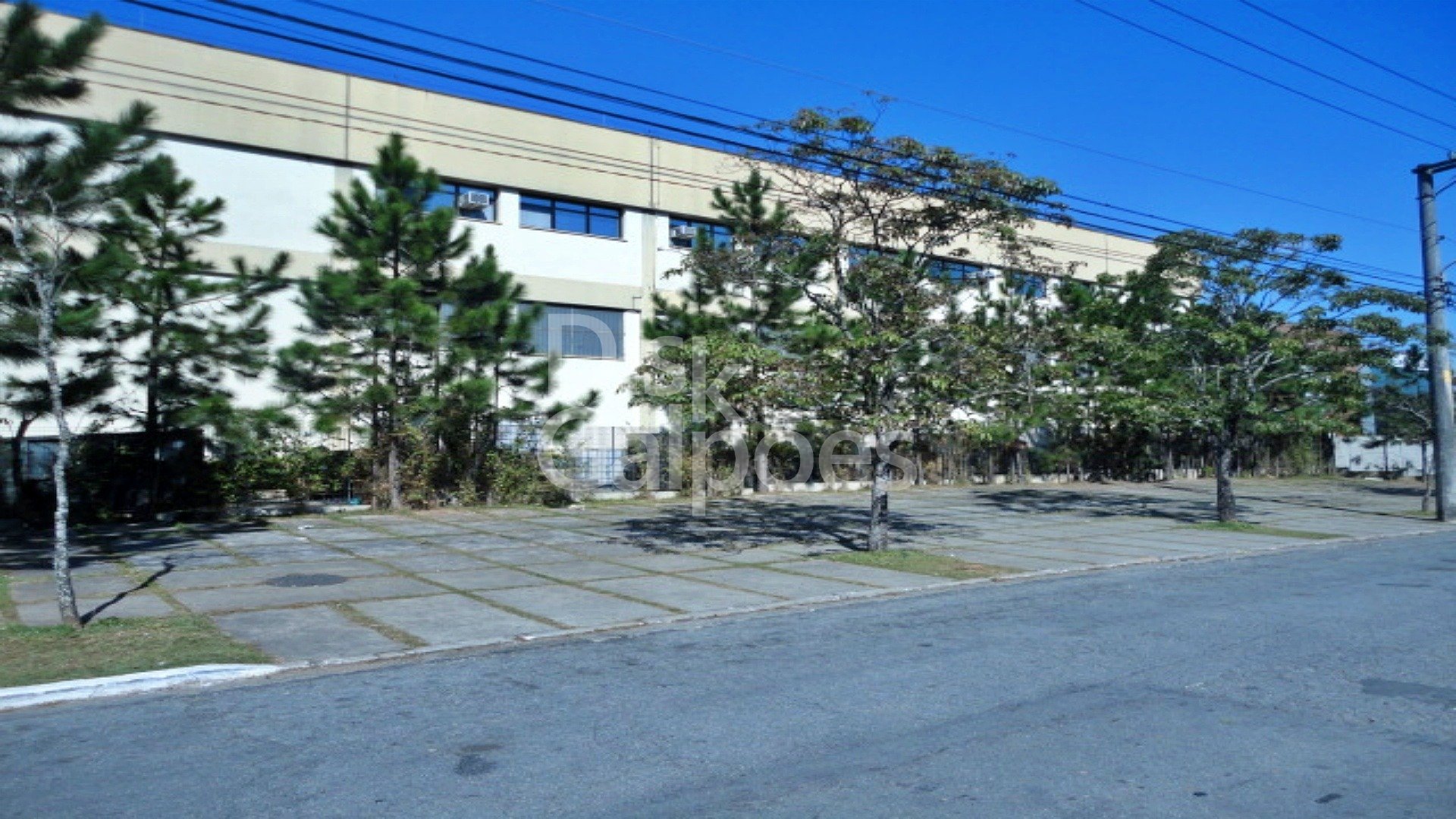 Galpão Industrial para locação e venda – Tamboré