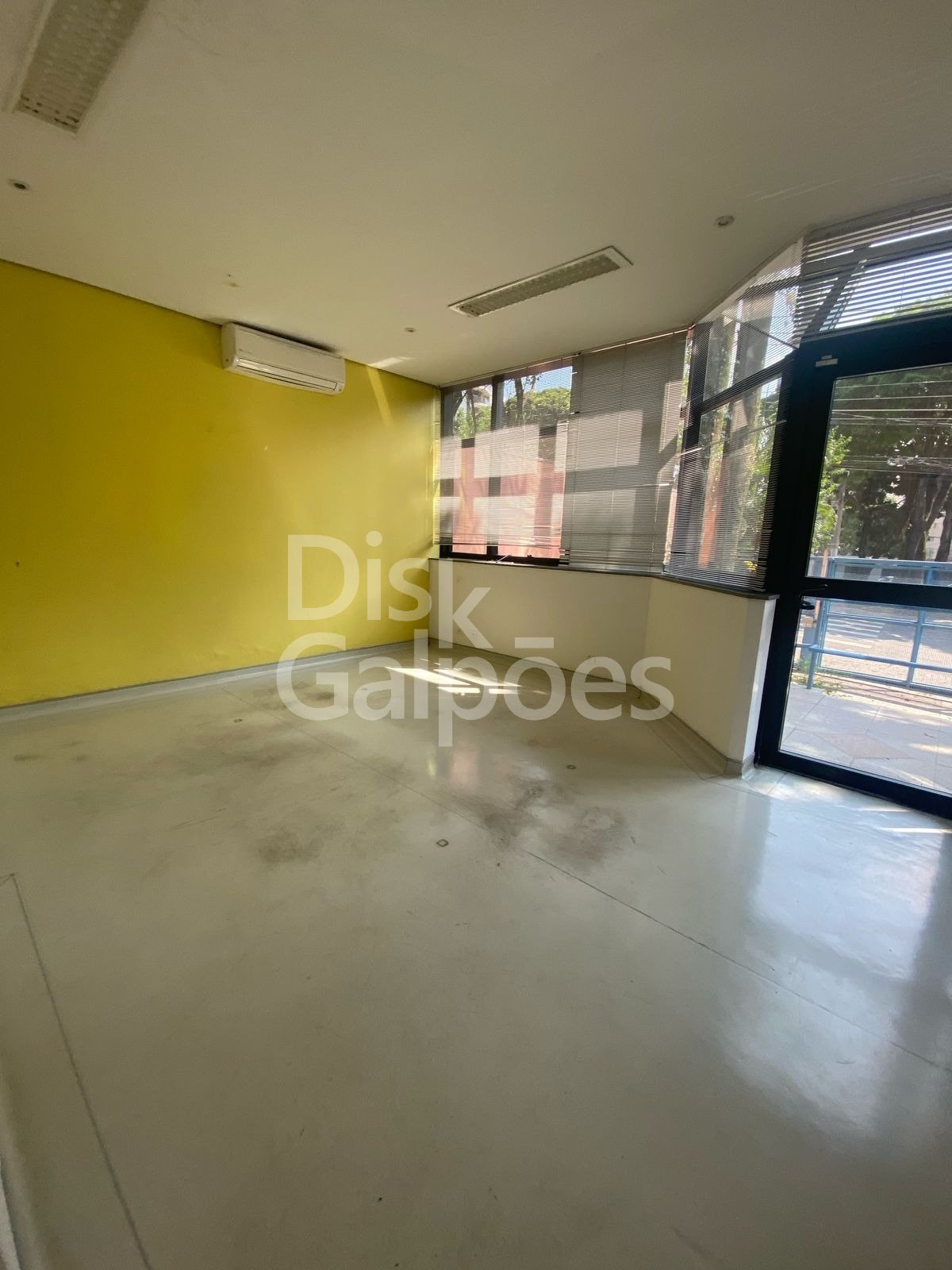 Galpão Comercial para locação – Indianópolis
