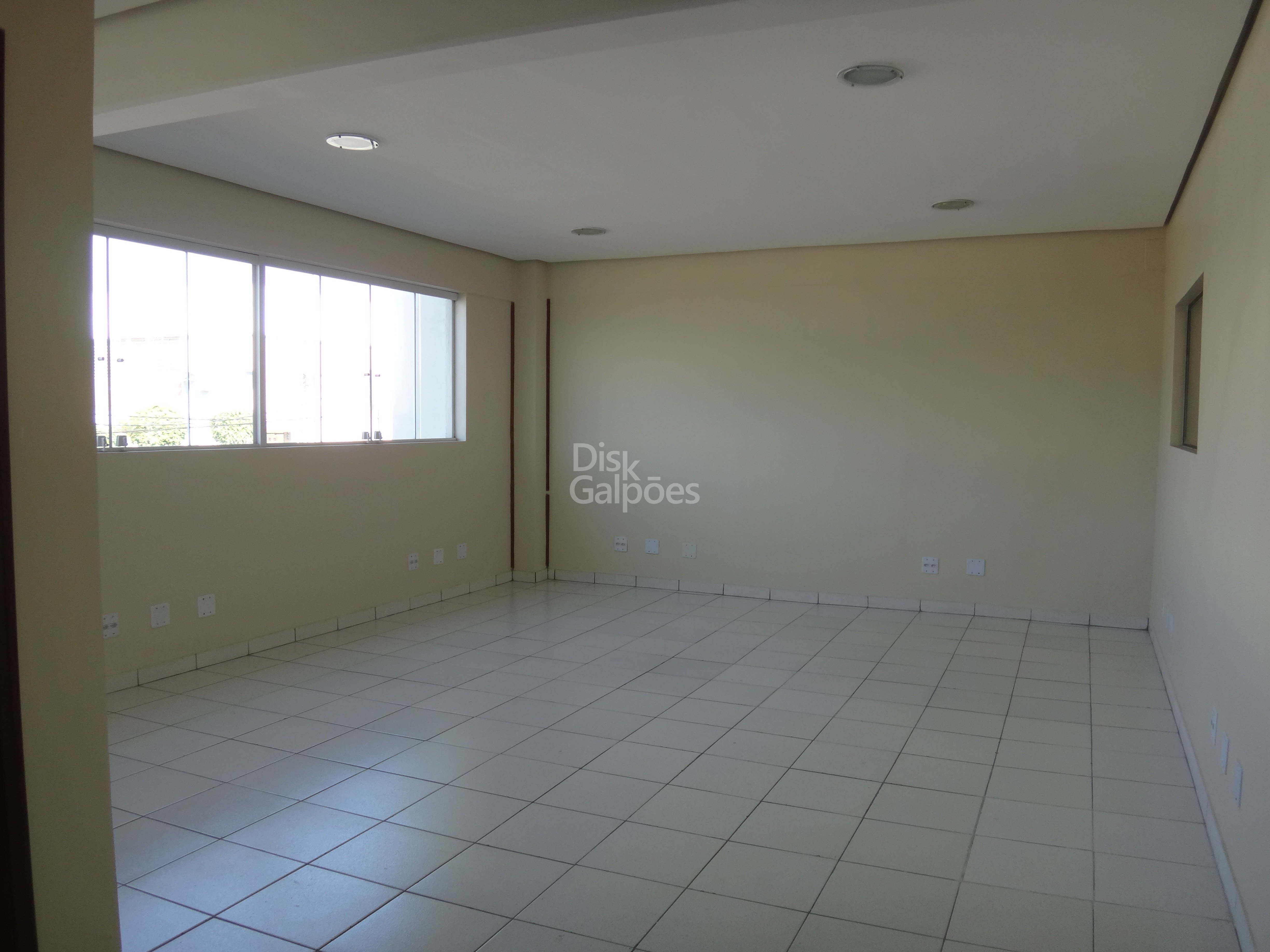 Galpão em Condomínio para locação – Parque Santana