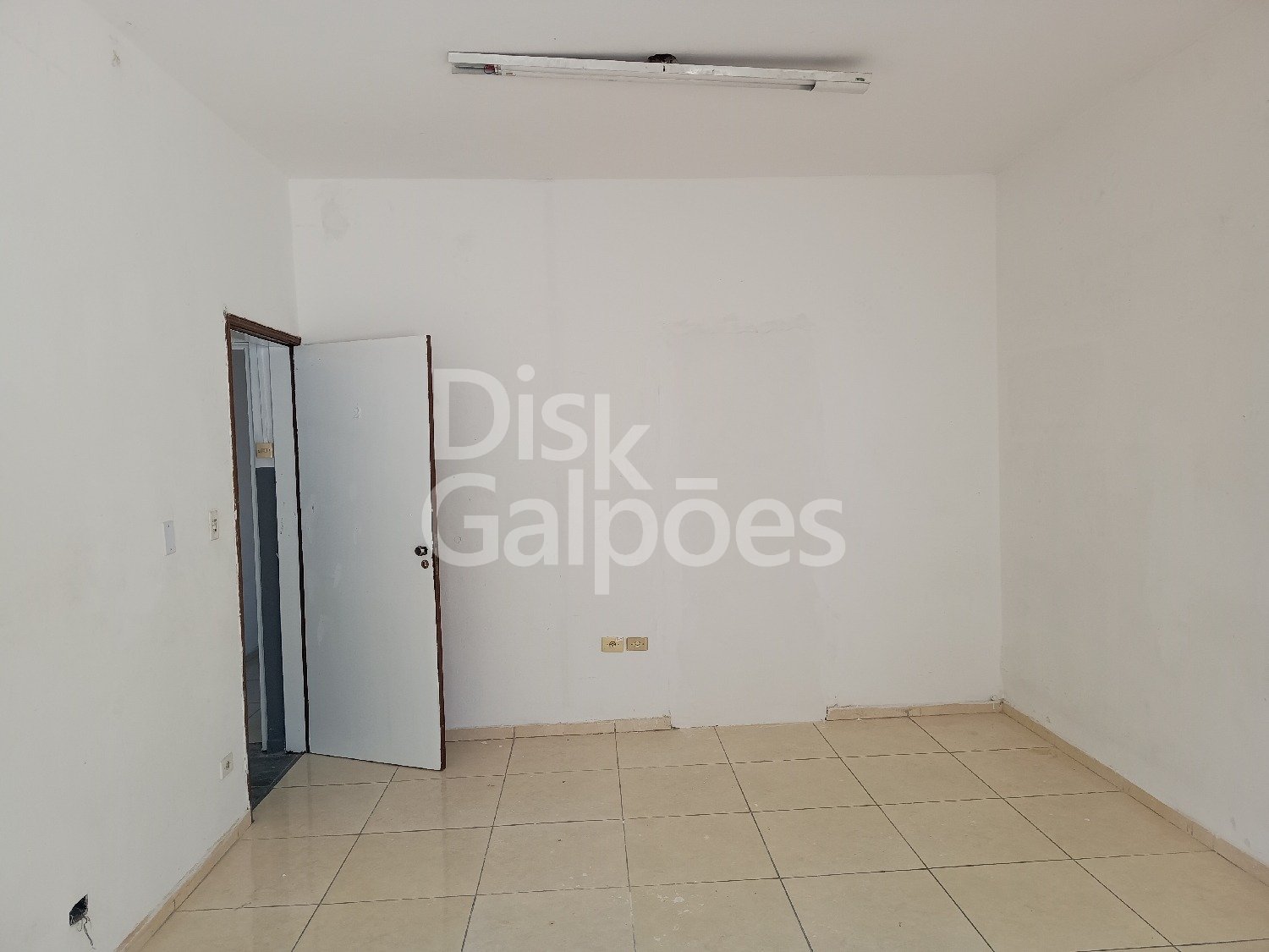 Sala Comercial para locação – Centro