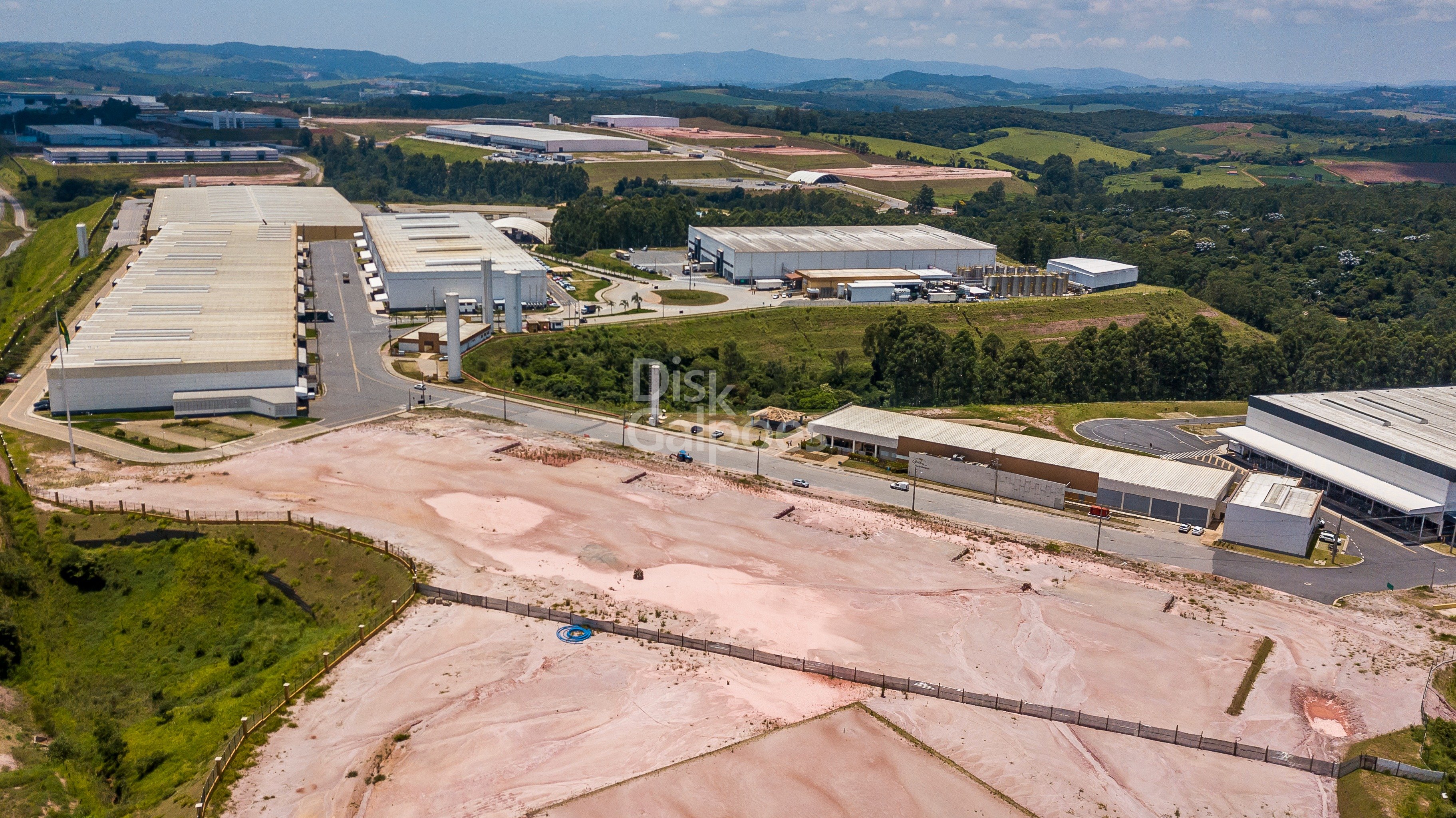 Galpão em Condomínio para locação – Ponte Alta