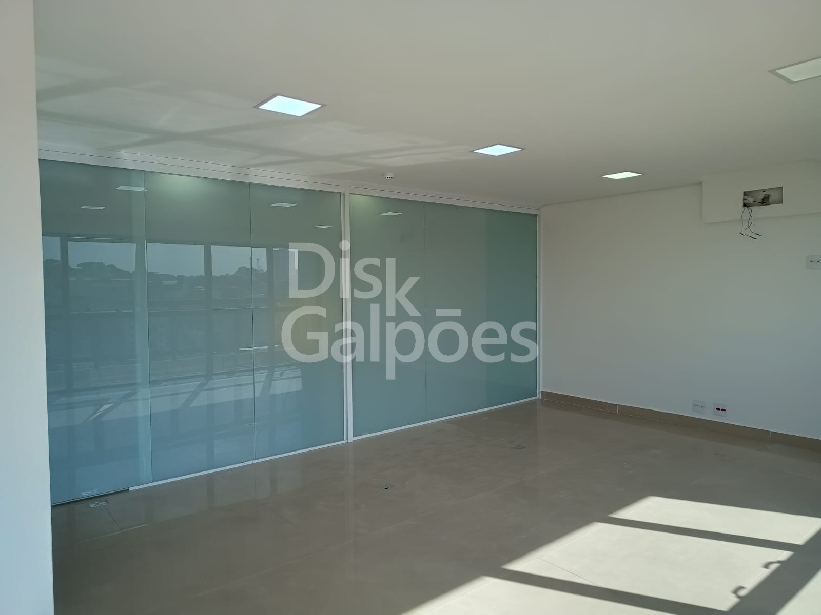 Sala Comercial para locação – Centro
