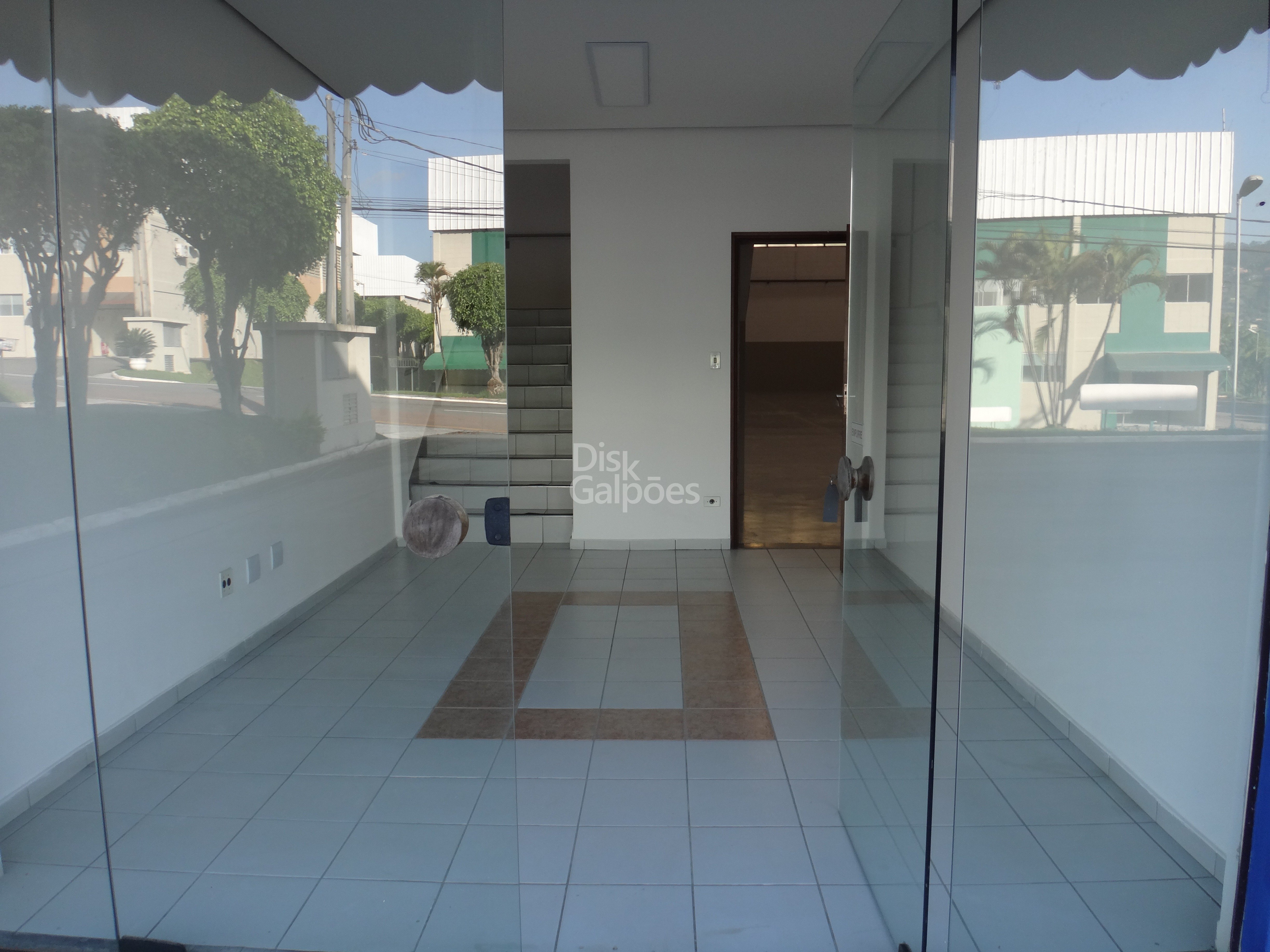 Galpão em Condomínio para locação – Parque Santana