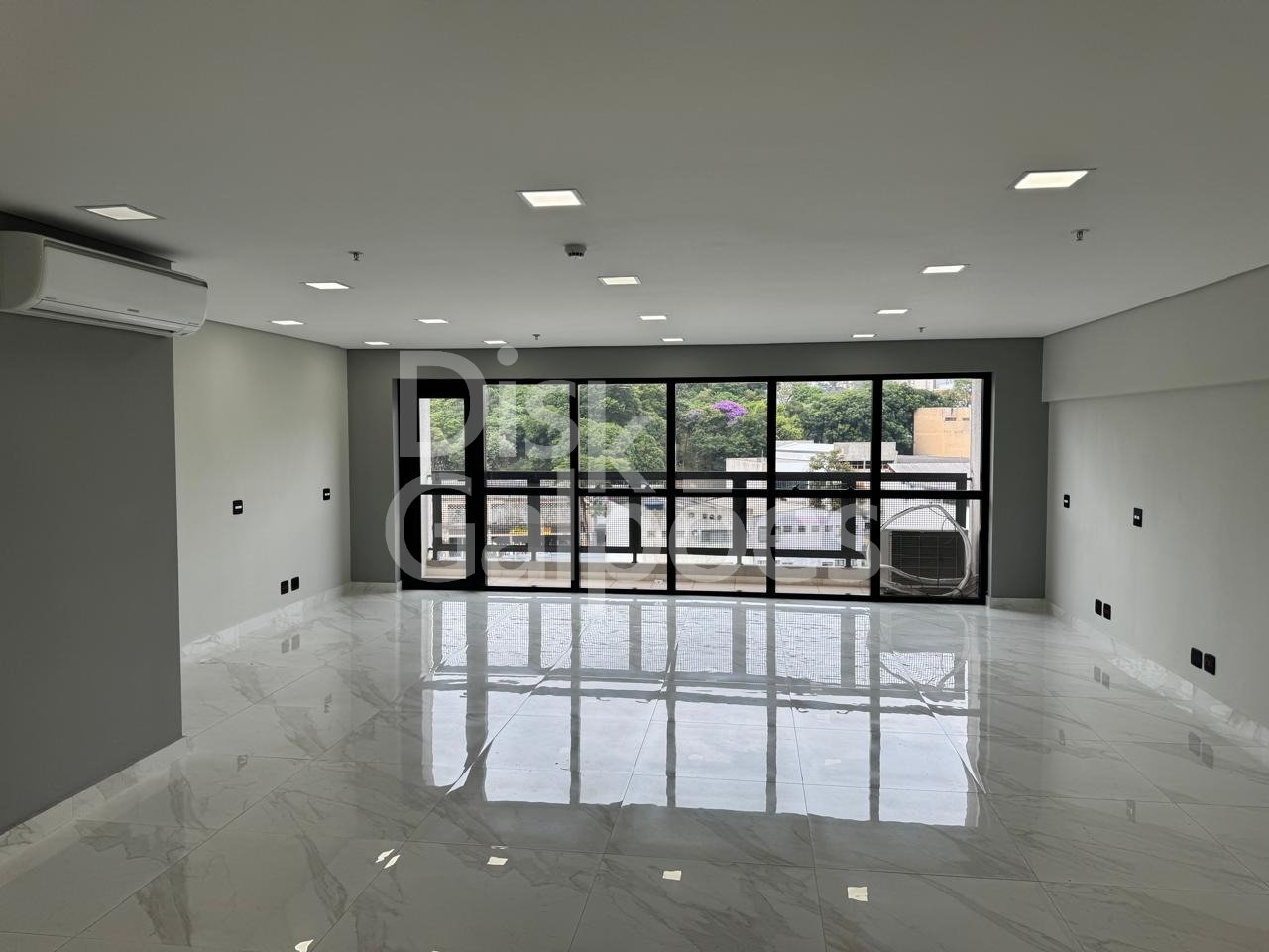 Sala Comercial para locação – Centro