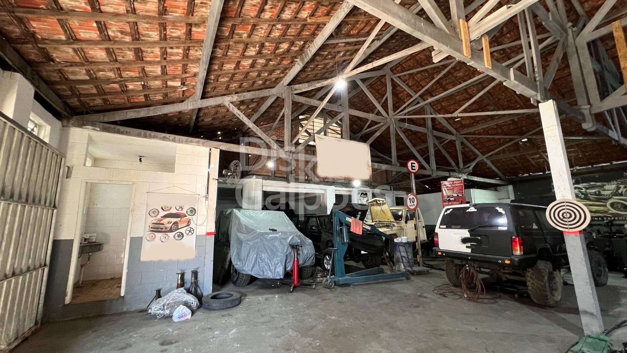 Galpão Comercial a venda – Parque IX de Julho