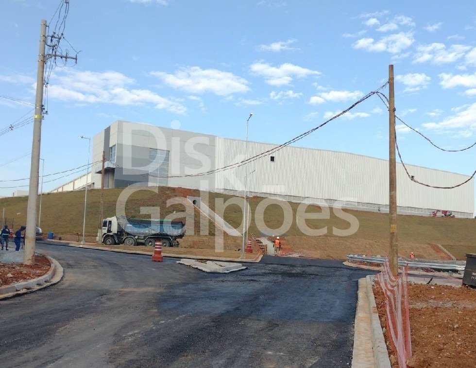 Galpão em Condomínio para locação – Vila Aeroporto
