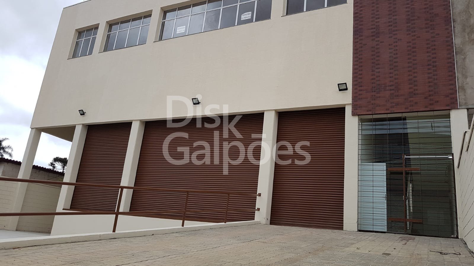 Galpão Industrial para locação – Bairro Do Carmo