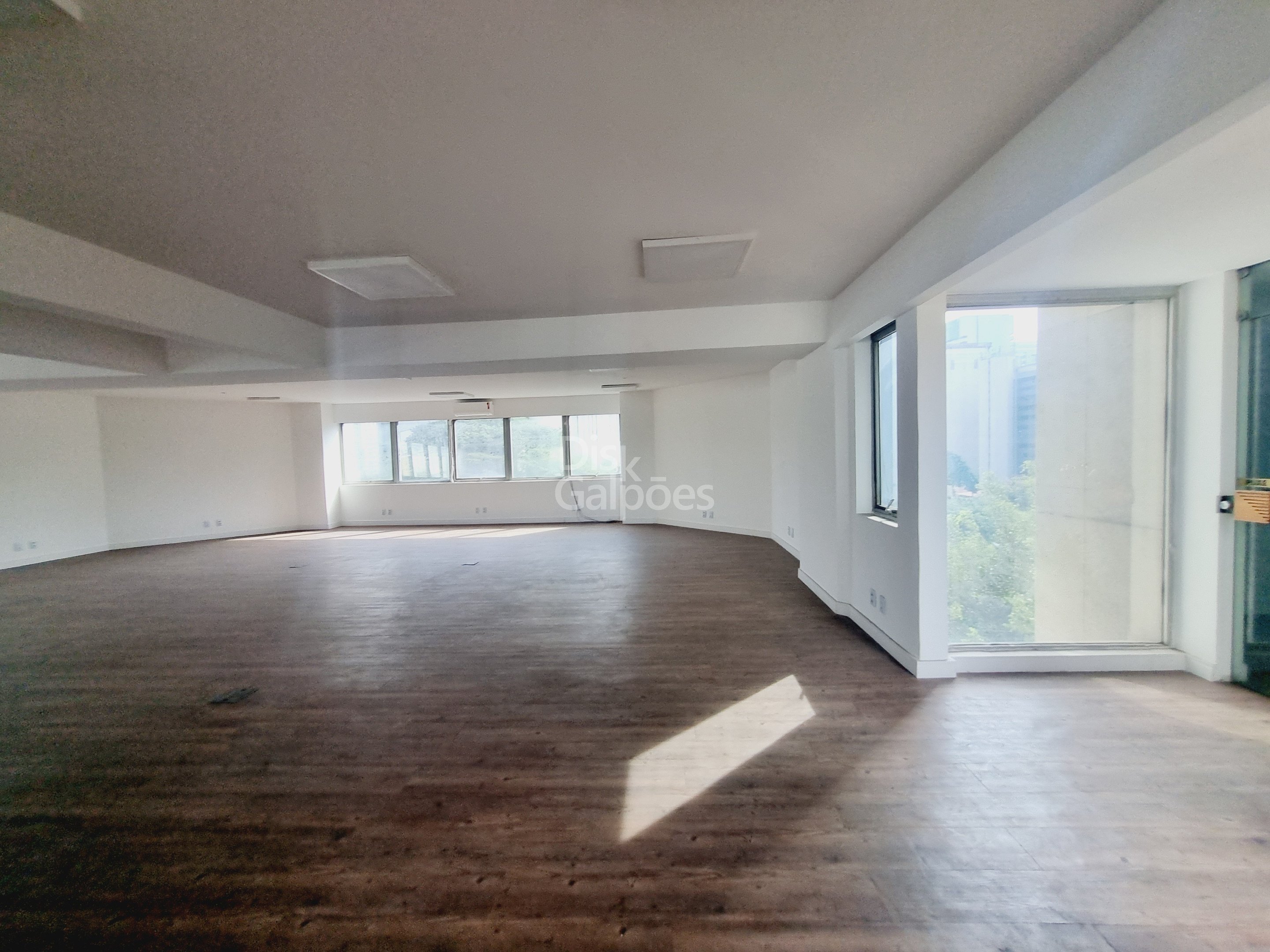 Conjunto Comercial para locação e venda – Cidade Monções