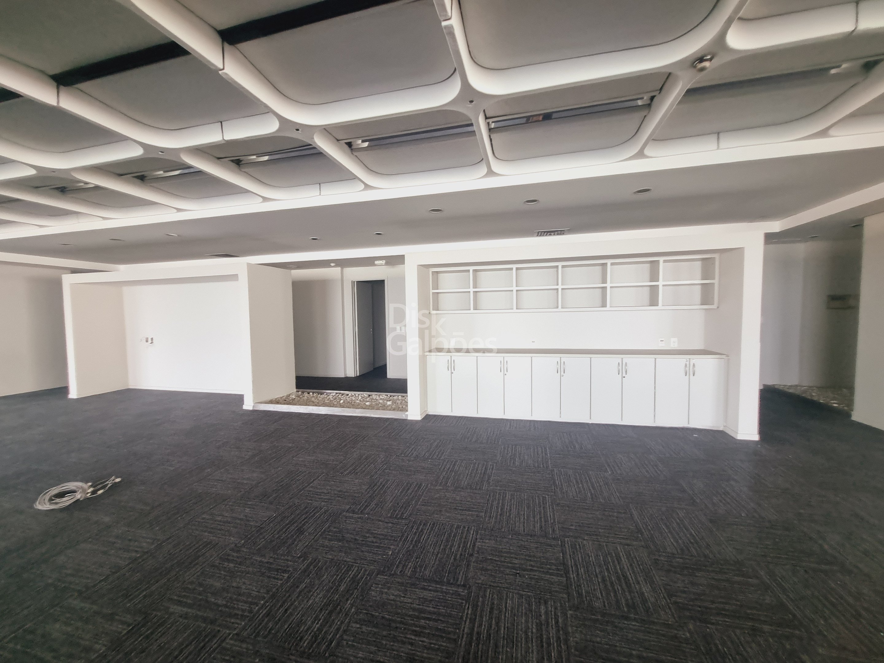 Conjunto Comercial com 2844.04m² para Aluguel e Venda – São Paulo