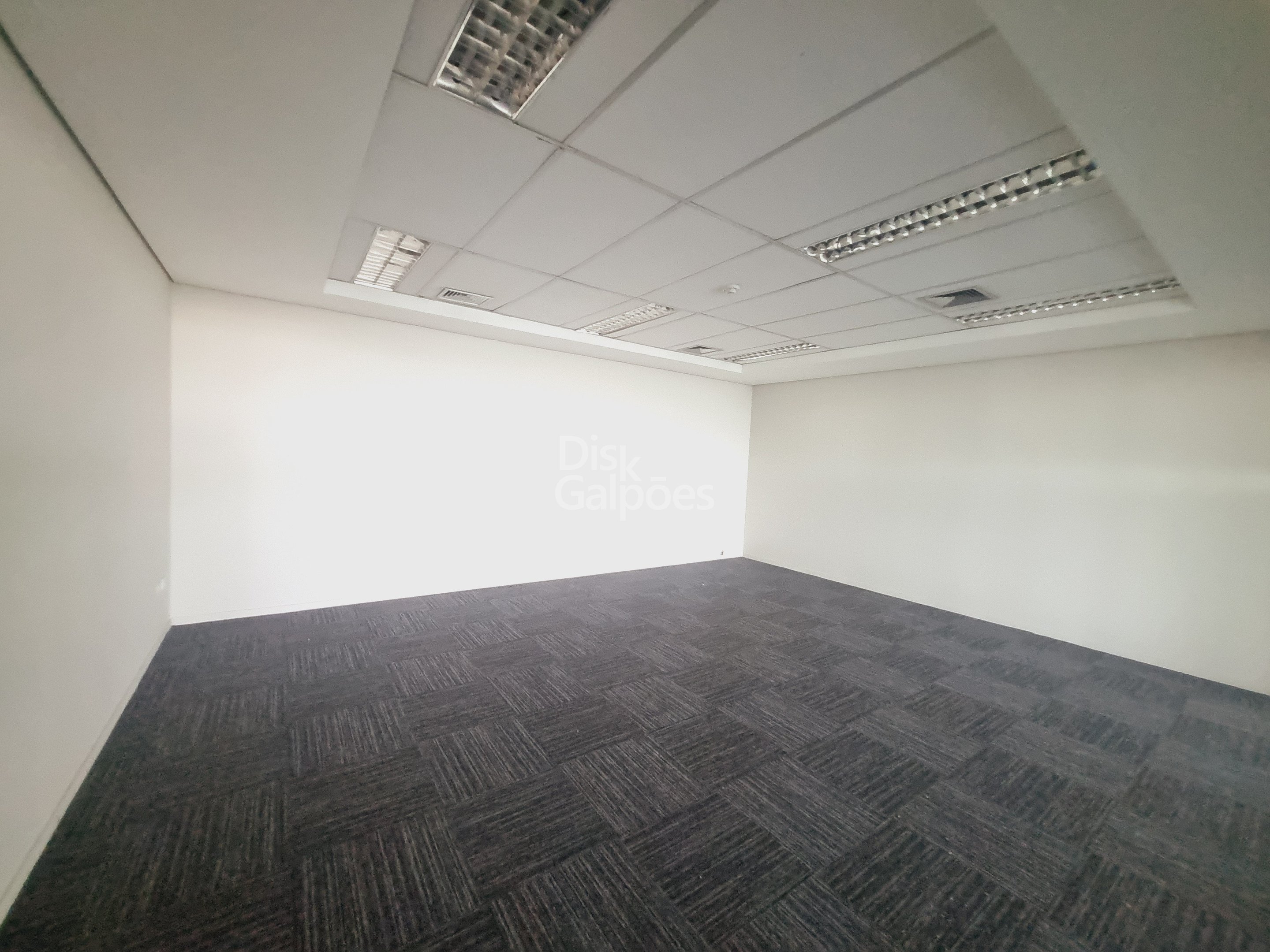 Conjunto Comercial com 2844.04m² para Aluguel e Venda – São Paulo