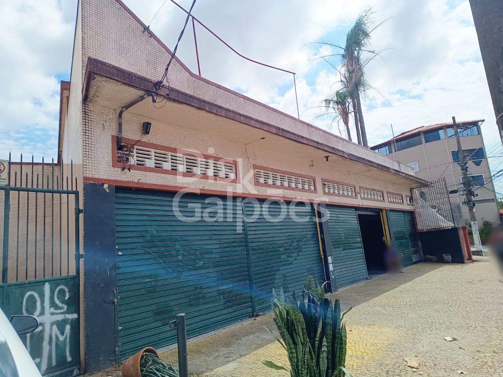 Galpão Comercial para locação – Centro