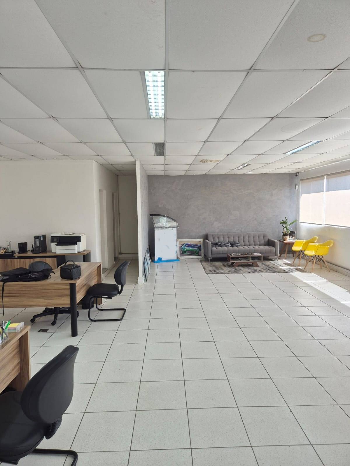 Galpão Industrial com 900m² para Aluguel – São Paulo