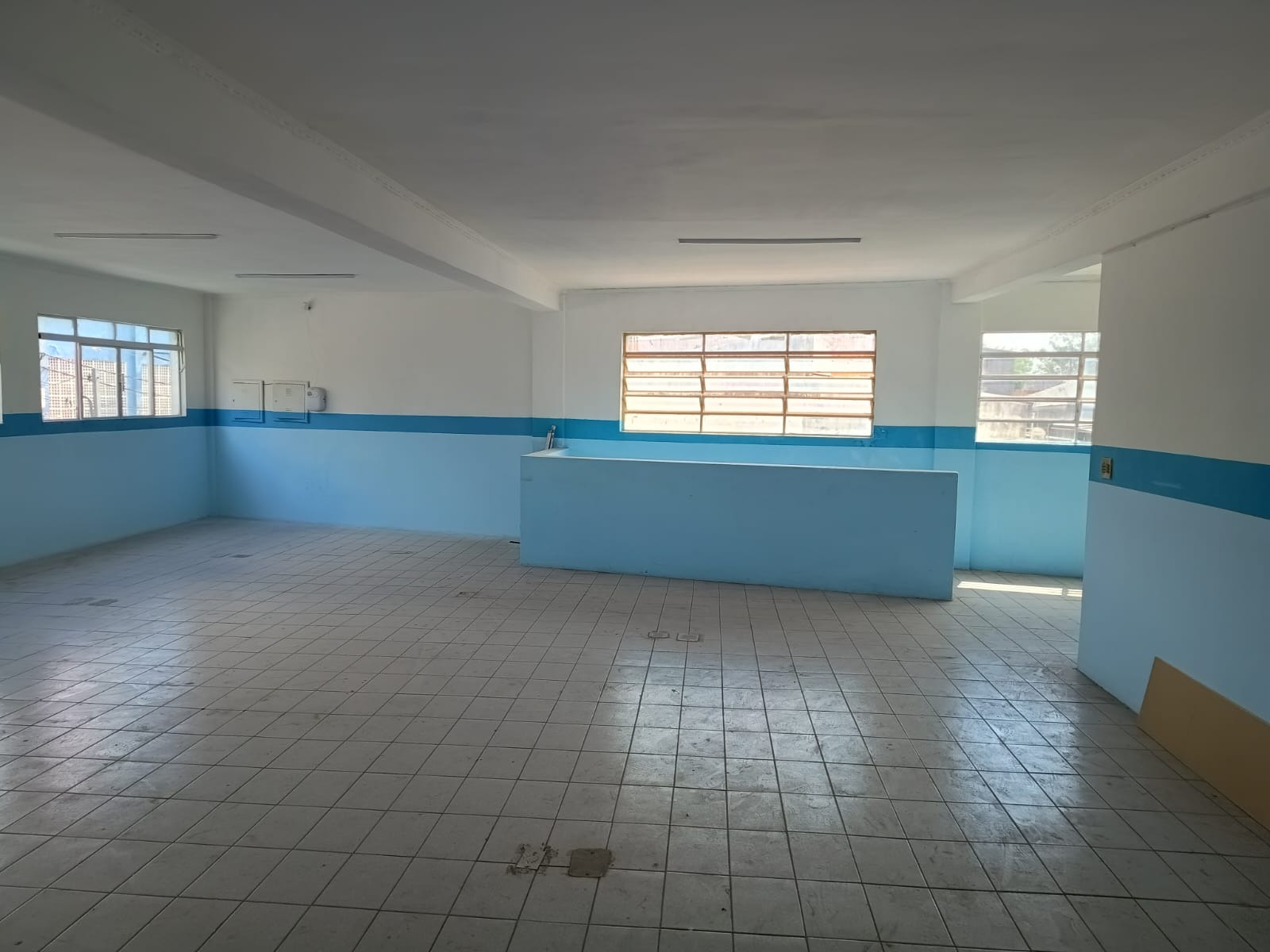 Galpão Industrial com 800m² para Aluguel e Venda – Diadema