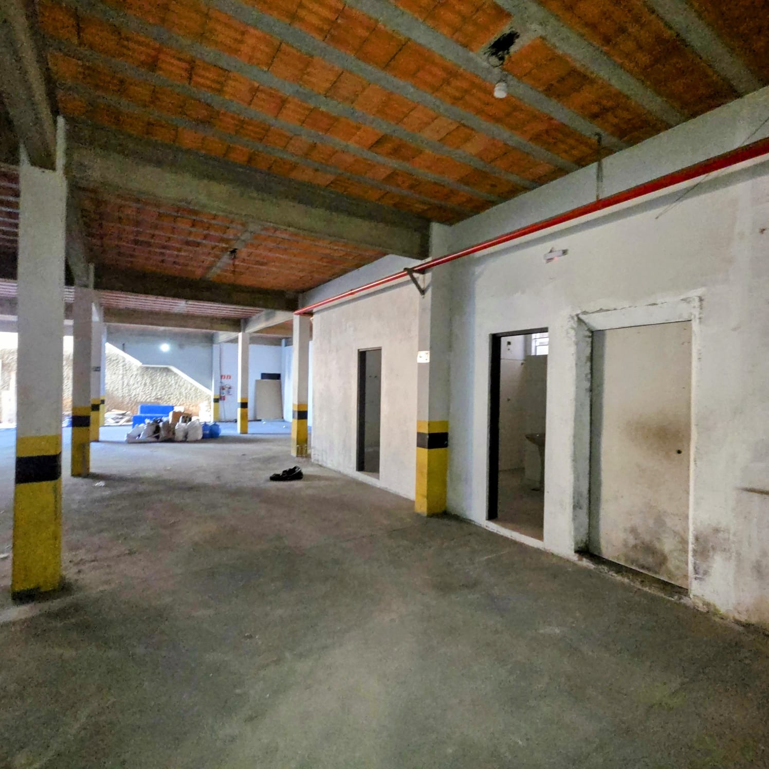 Galpão Comercial com 1170m² para Aluguel – Diadema