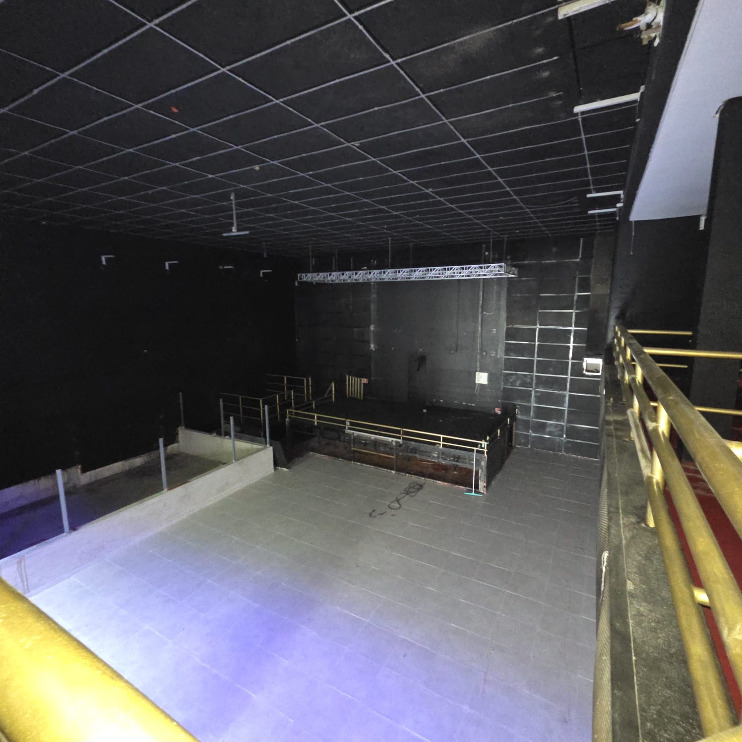 Galpão Comercial com 1170m² para Aluguel – Diadema