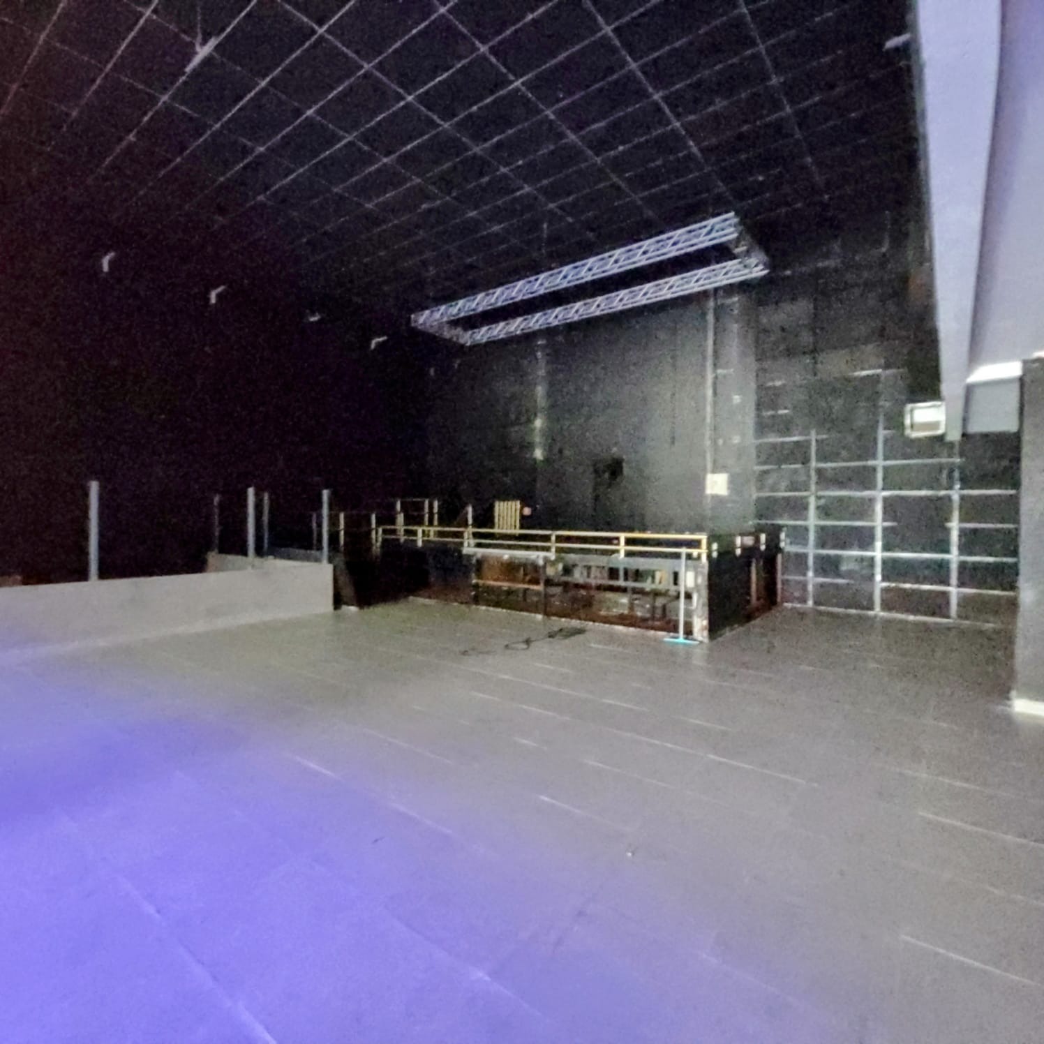 Galpão Comercial com 1170m² para Aluguel – Diadema