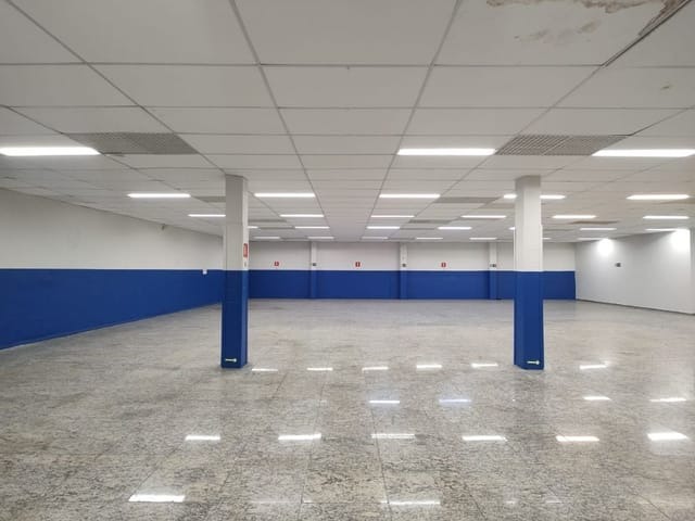 Galpão Comercial com 589m² para Aluguel – São Bernardo do Campo