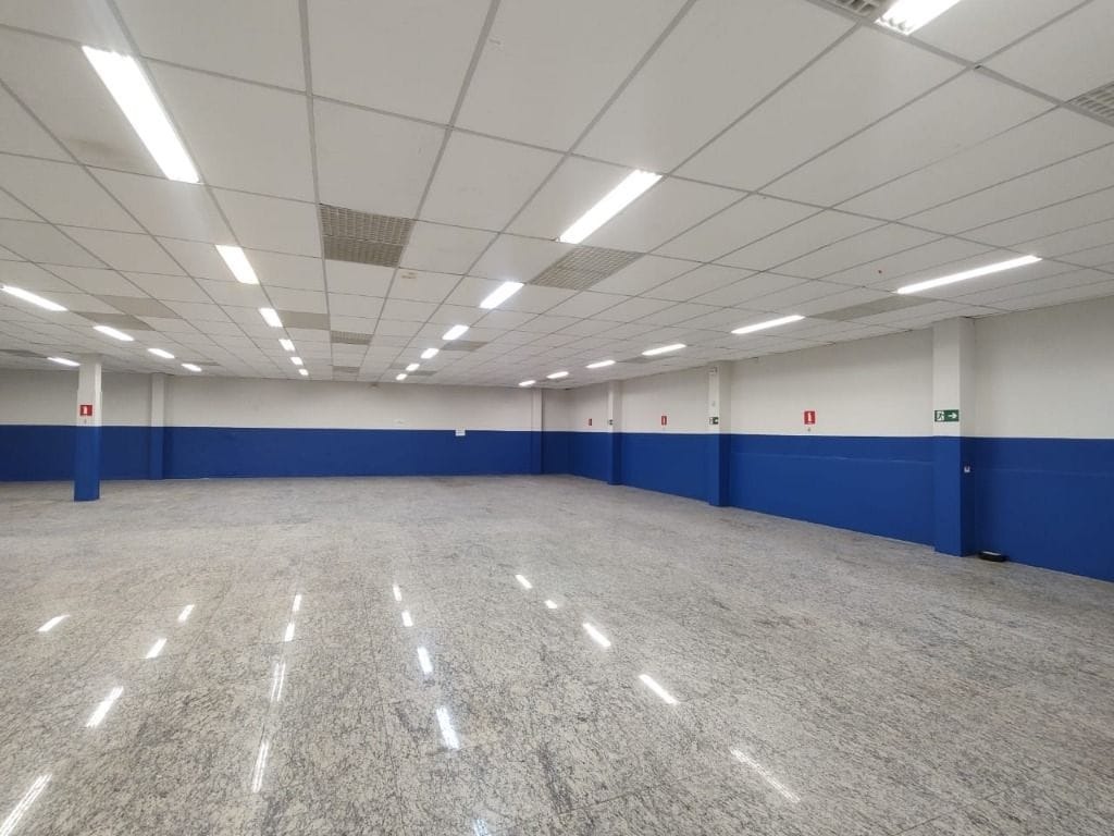 Galpão Comercial com 589m² para Aluguel – São Bernardo do Campo