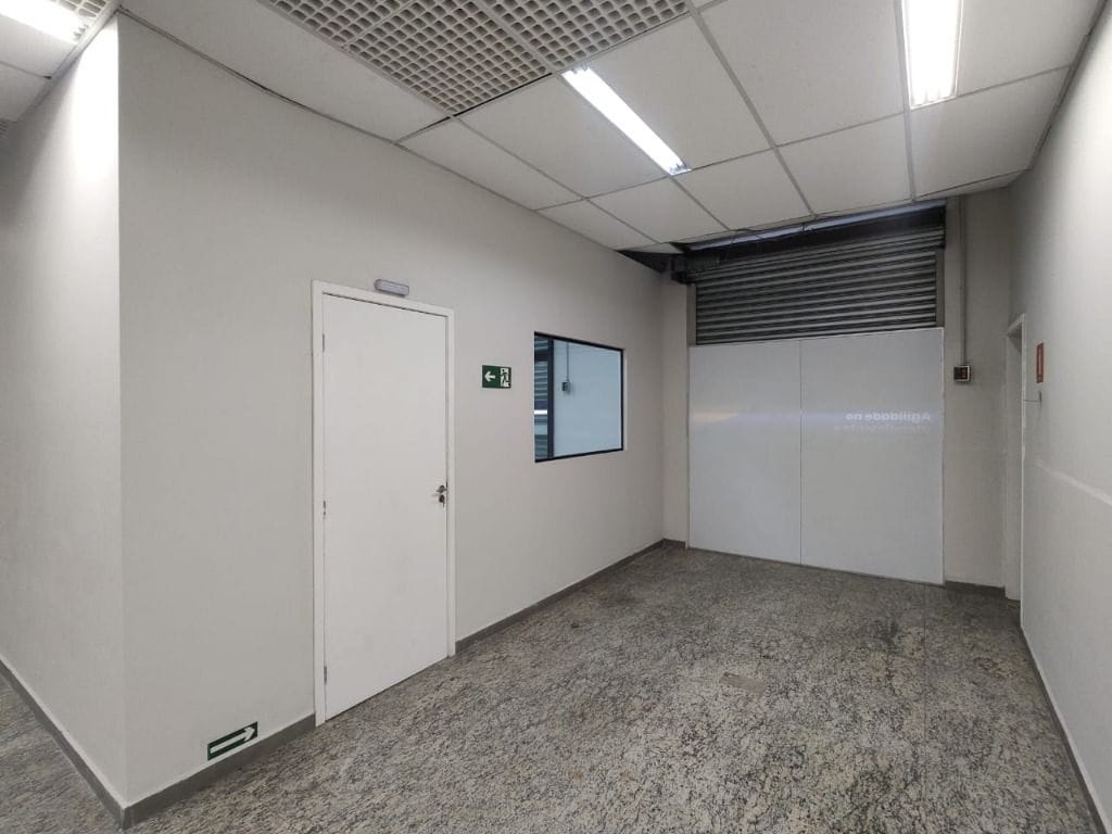 Galpão Comercial com 589m² para Aluguel – São Bernardo do Campo