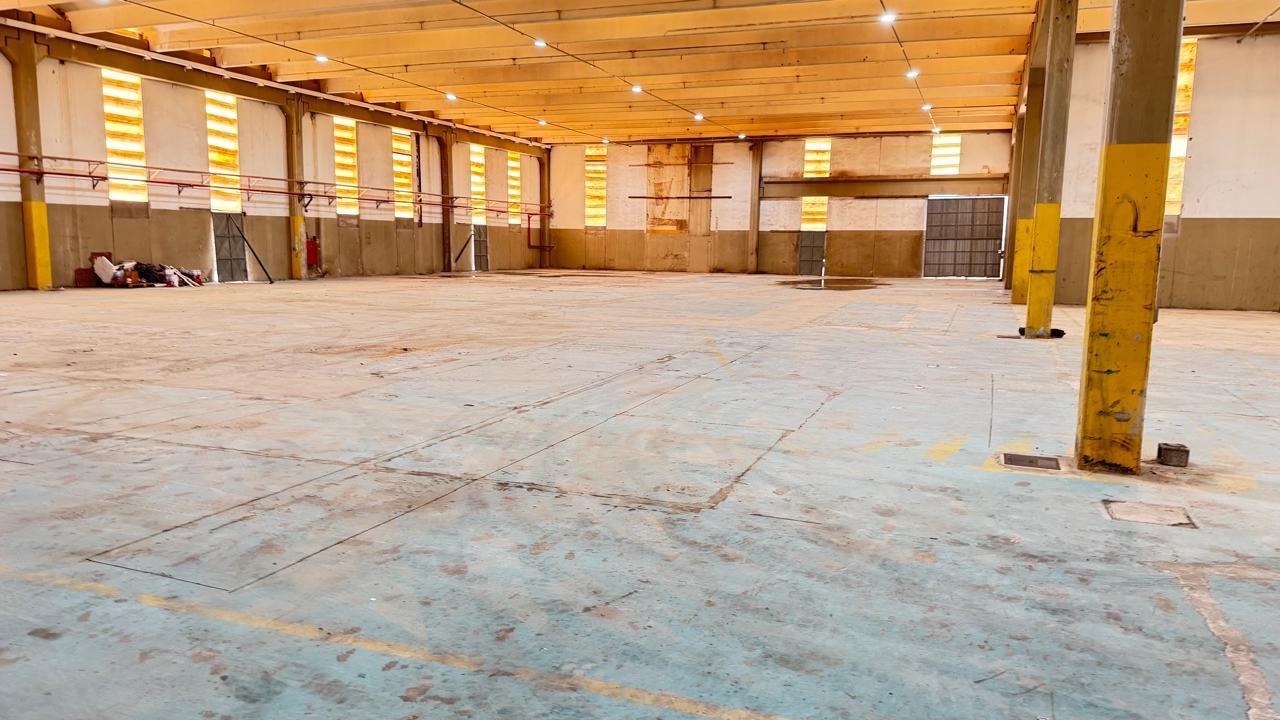 Galpão Industrial com 4000m² para Aluguel – Osasco