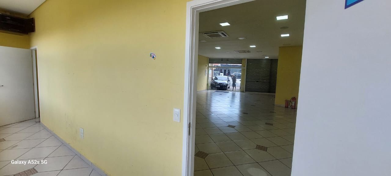 Salão Comercial com 120m² para Aluguel – Diadema