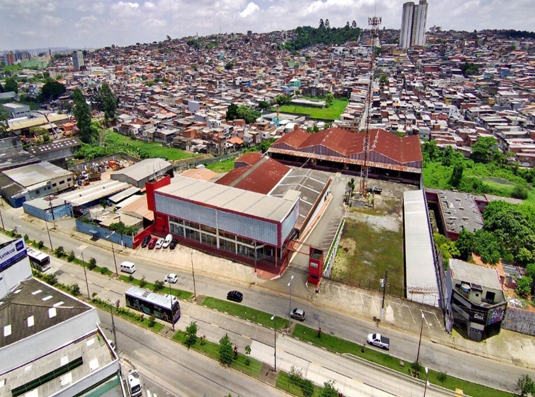 Galpão Comercial com 9287.4m² para Aluguel e Venda – Santo André