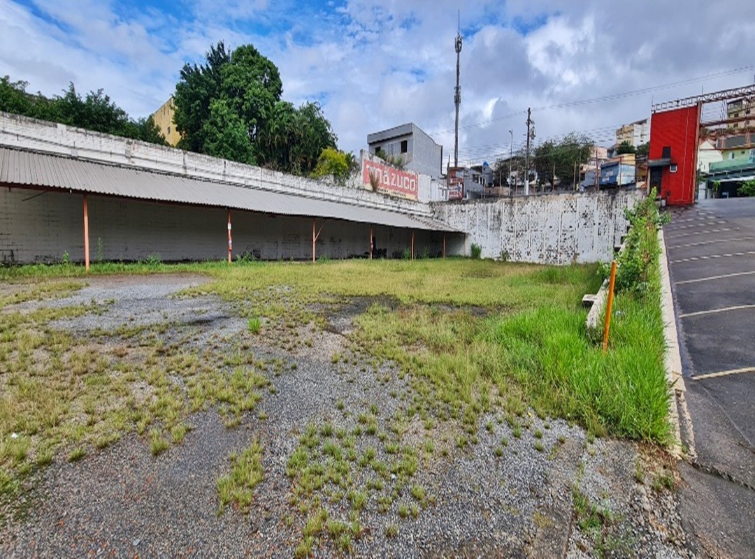 Galpão Comercial com 9287.4m² para Aluguel e Venda – Santo André