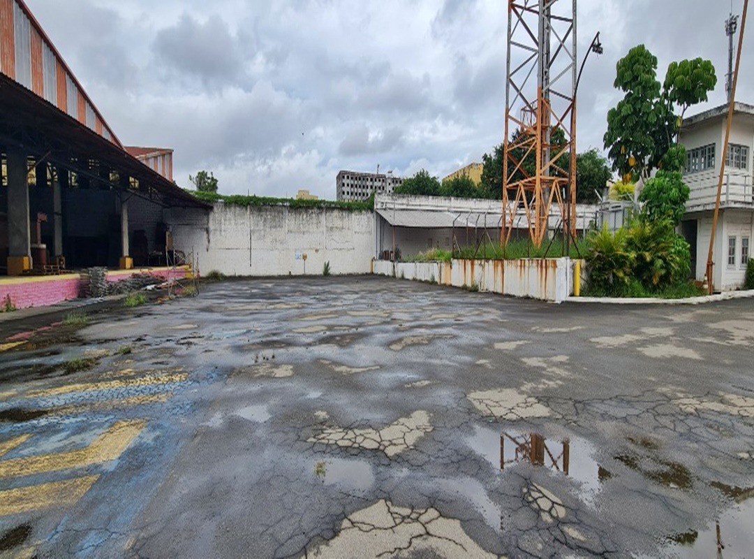 Galpão Comercial com 9287.4m² para Aluguel e Venda – Santo André