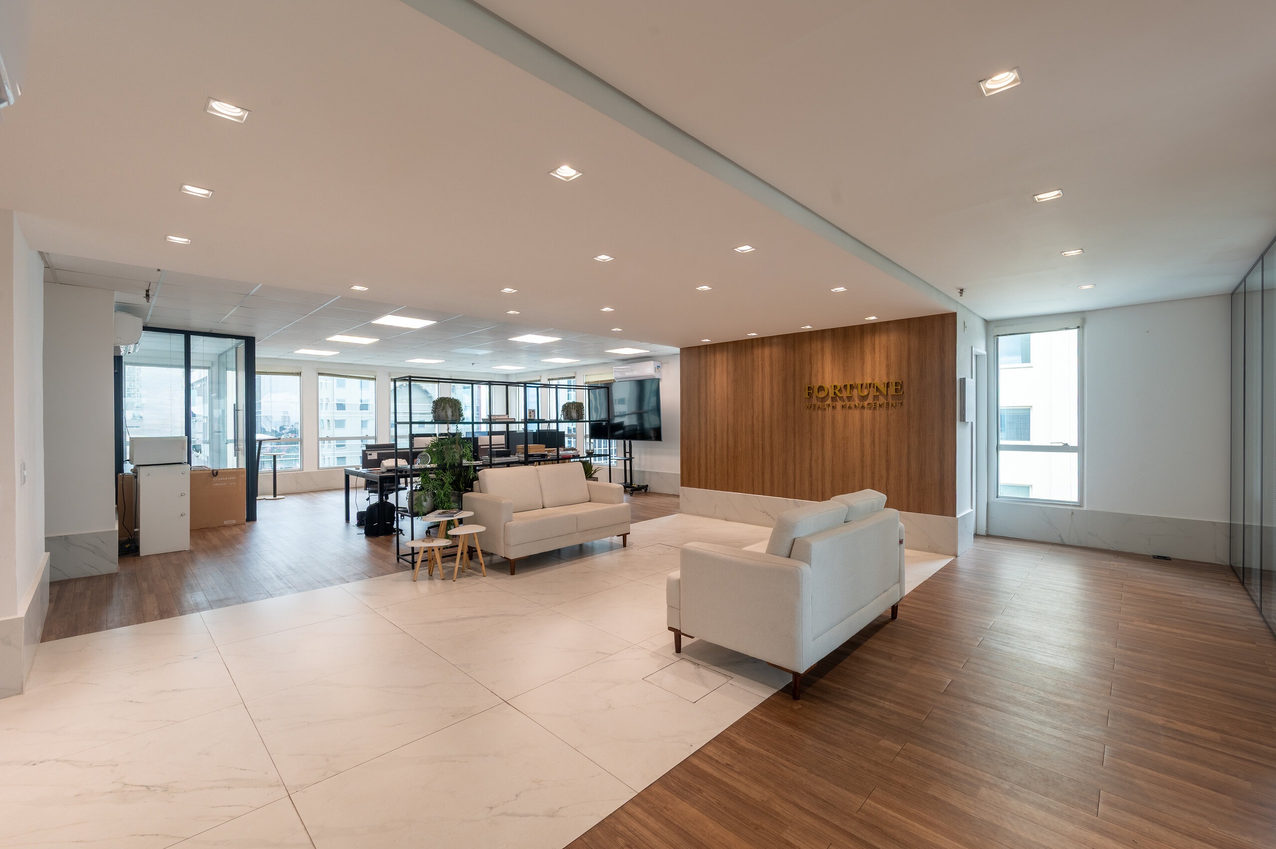Conjunto Comercial com 310.36m² para Venda – São Paulo