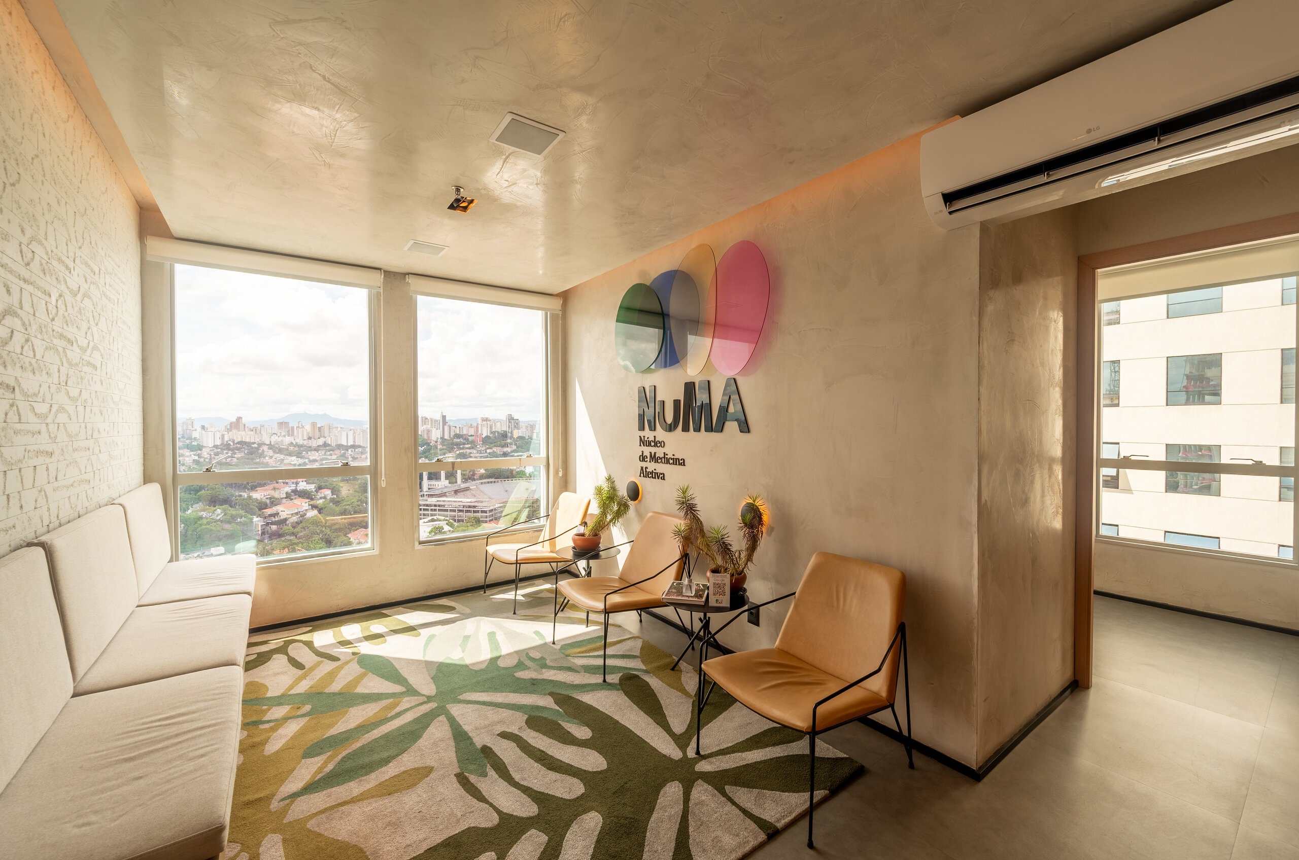 Conjunto Comercial com 310.36m² para Venda – São Paulo