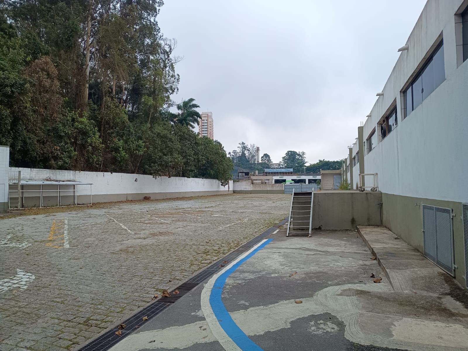 Galpão Comercial com 2600m² para Aluguel e Venda – São Bernardo do Campo