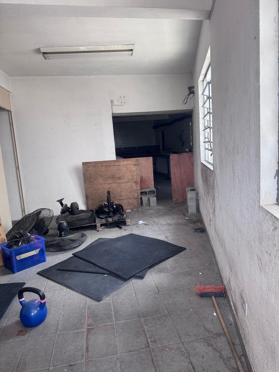 Galpão Industrial com 2380m² para Aluguel e Venda – São Paulo