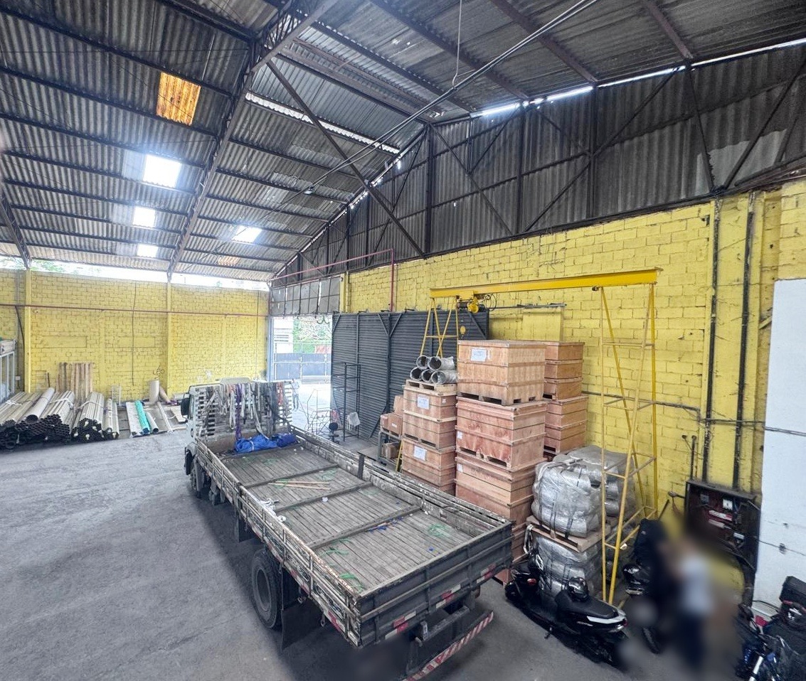 Galpão Industrial com 2380m² para Aluguel e Venda – São Paulo