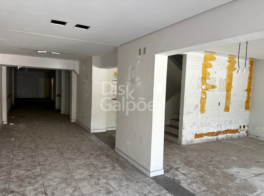 Galpão Comercial com 700m² para Aluguel e Venda – São Paulo