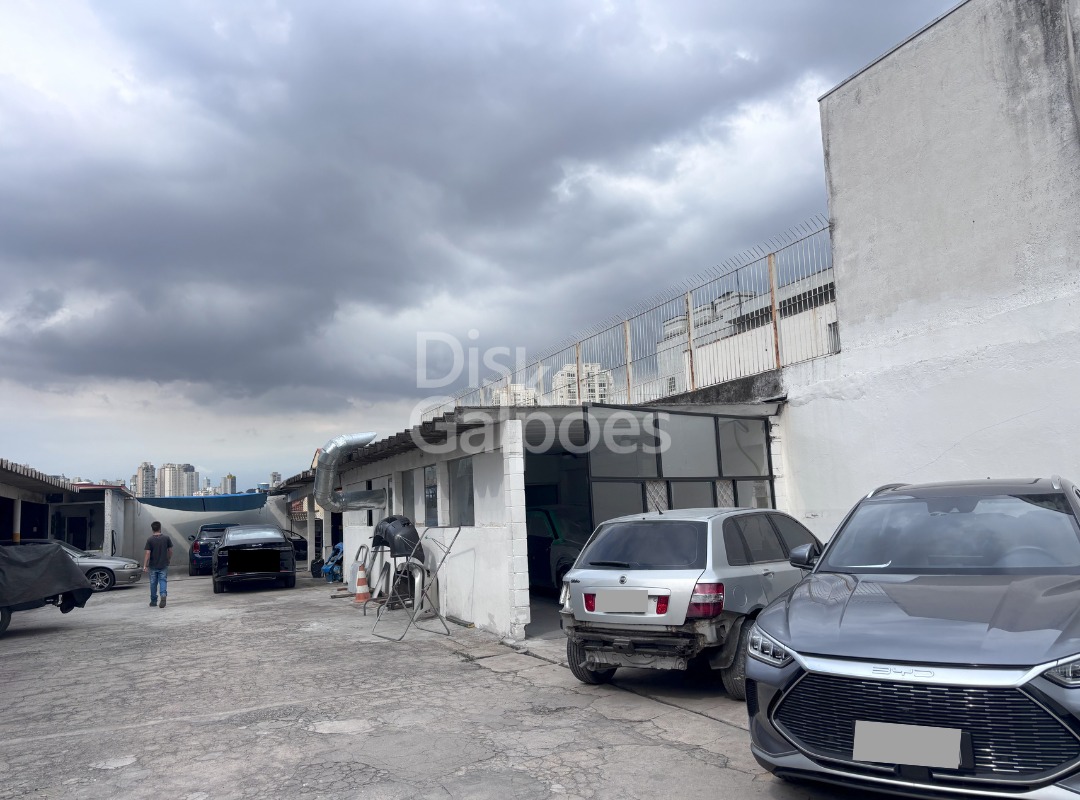 Galpão Comercial com 700m² para Aluguel e Venda – São Paulo