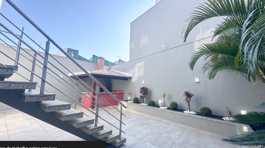 Galpão Comercial com 601.08m² para Venda – Santo André