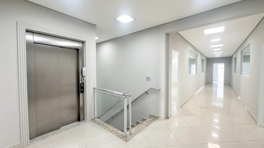 Galpão Comercial com 601.08m² para Venda – Santo André